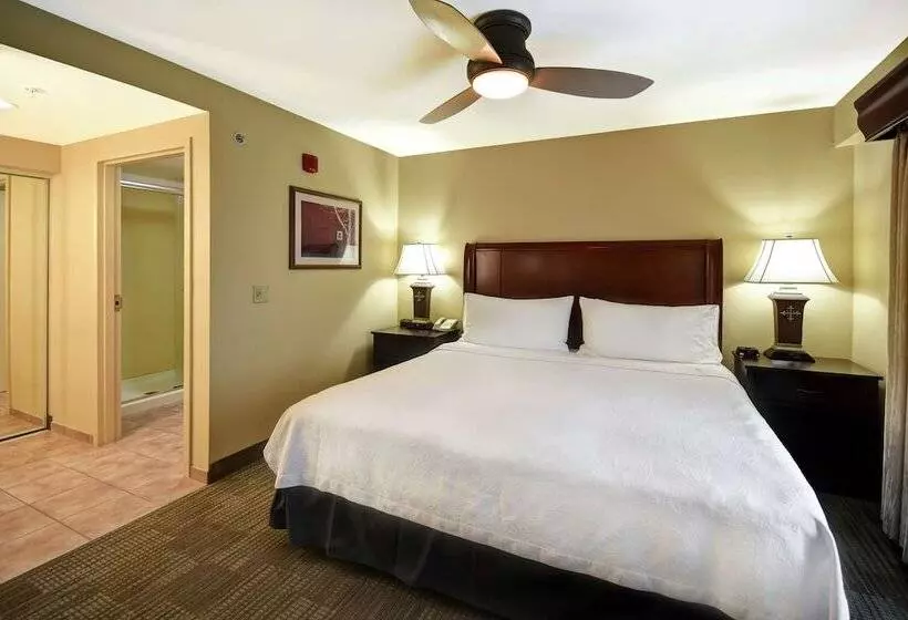 ダブルベッドのスタンダードスタジオ, Homewood Suites Lancaster