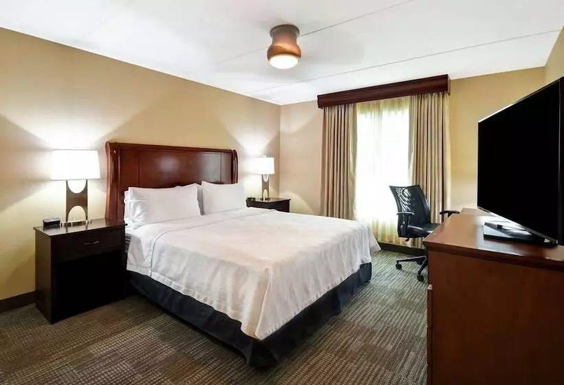 身障者適用スタンダードルーム, Homewood Suites Lancaster