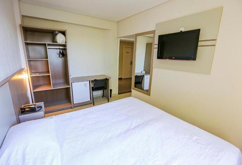 スタンダードルーム, Iguassu Express