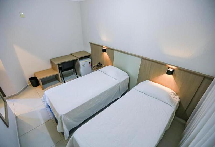 スタンダードルーム, Iguassu Express