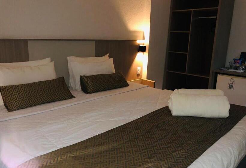 スーペリアールーム, Iguassu Express