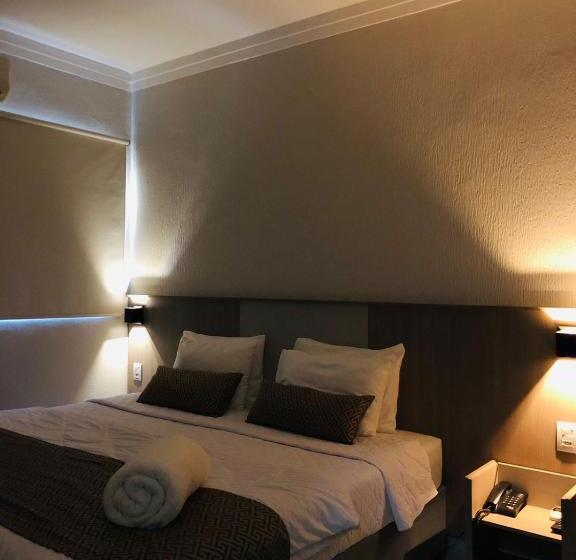 スーペリアールーム, Iguassu Express