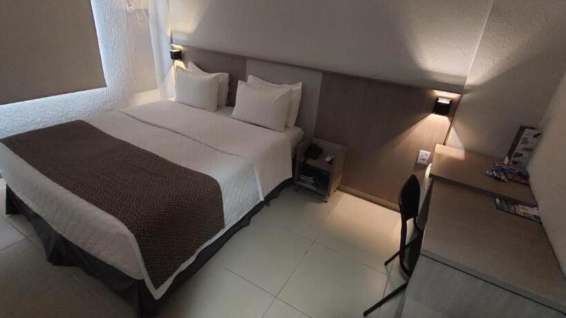 スーペリアールーム, Iguassu Express