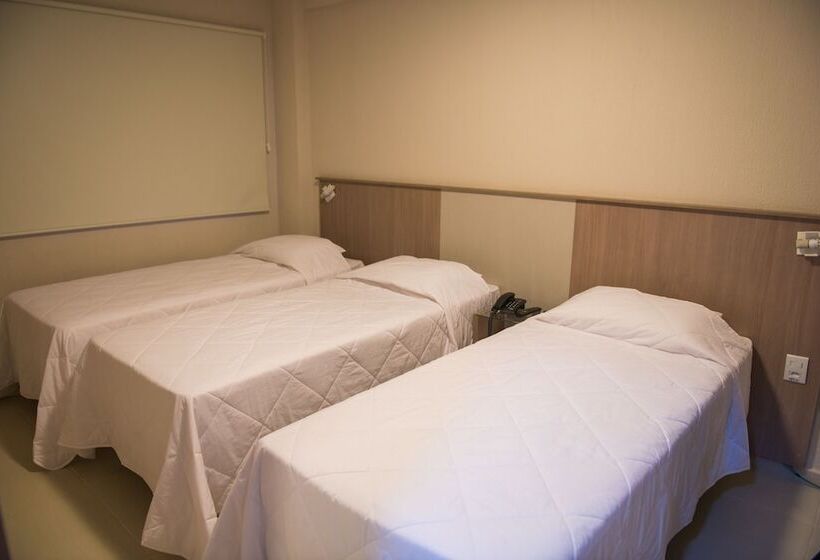 スタンダードトリプルルーム, Iguassu Express