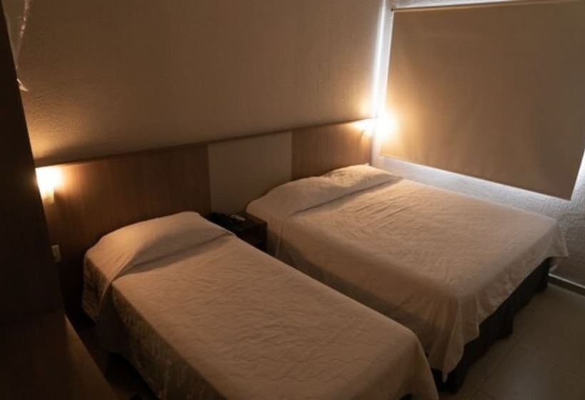 スタンダードトリプルルーム, Iguassu Express