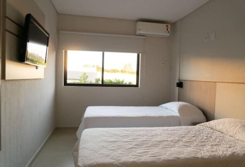 スタンダードトリプルルーム, Iguassu Express