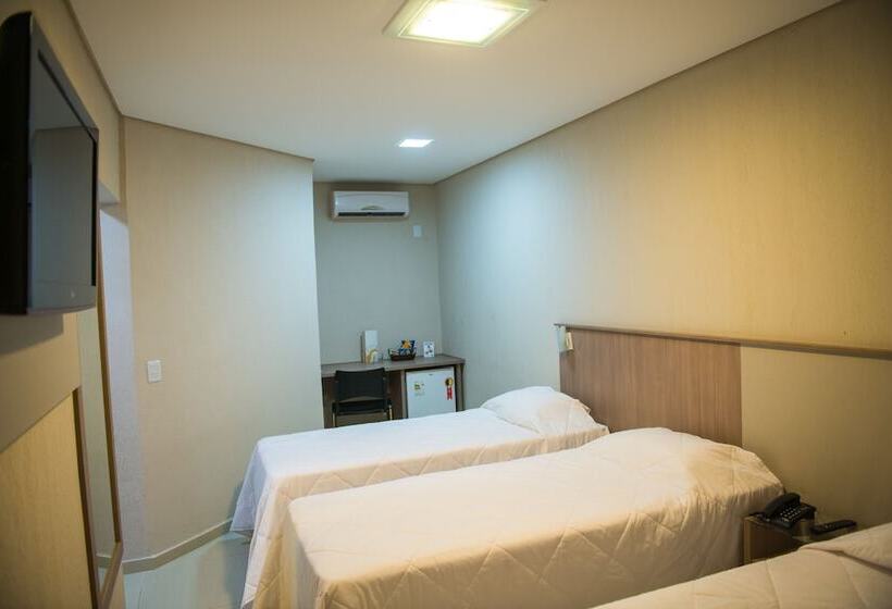 スーペリアの４人部屋, Iguassu Express