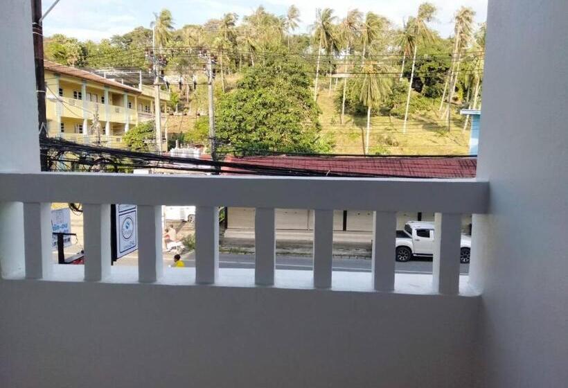 חדר בסיסי לשלושה, Karon Living Room   Sha Plus