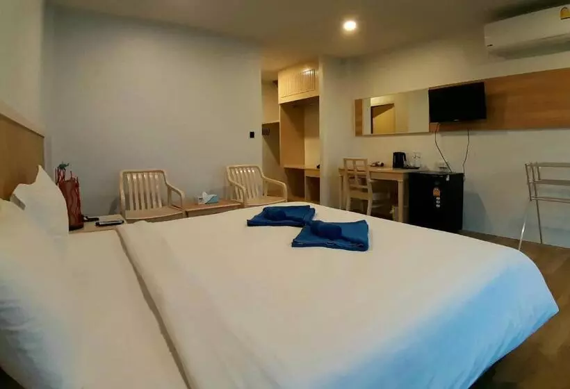 ガーデンビューデラックスルーム, Karon Living Room   Sha Plus