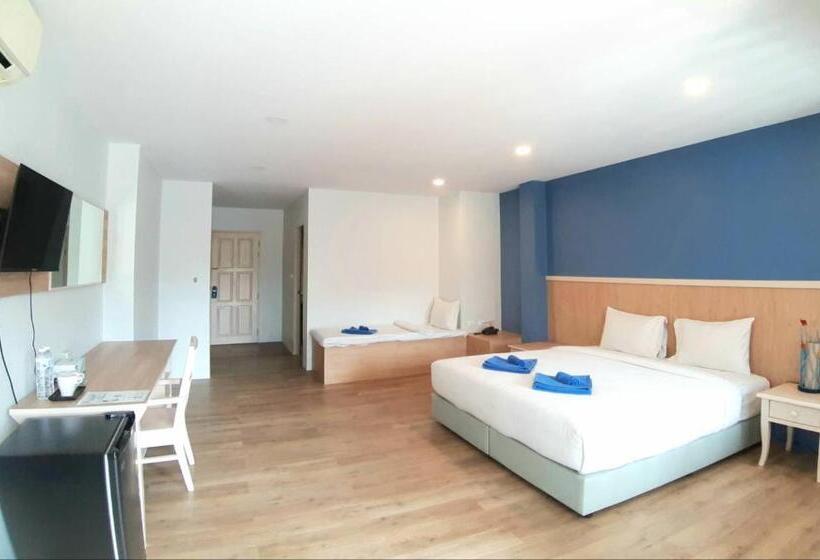 חדר משפחתי דלוקס, Karon Living Room   Sha Plus