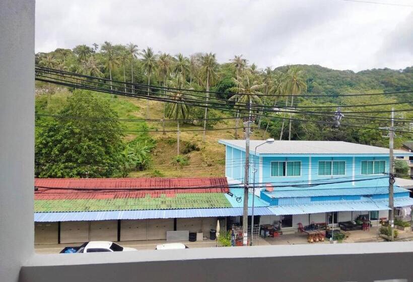 חדר סטנדרט לארבעה, Karon Living Room   Sha Plus