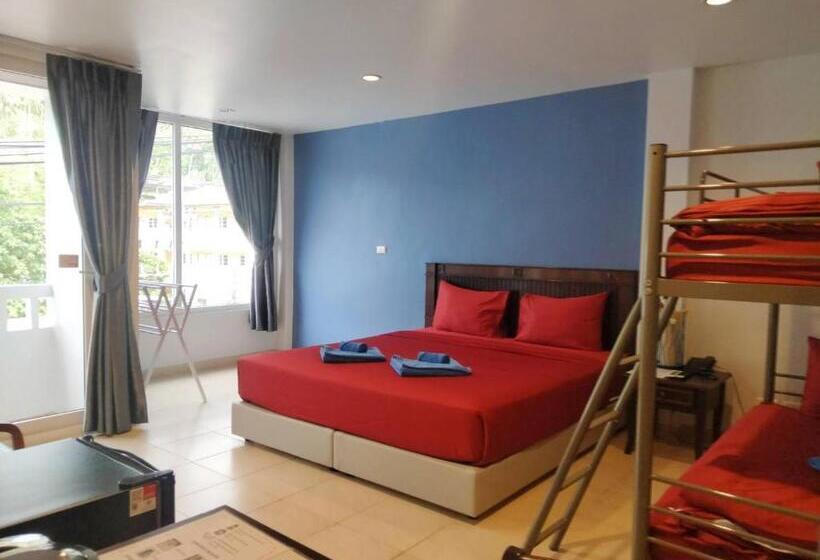 חדר סטנדרט לארבעה, Karon Living Room   Sha Plus