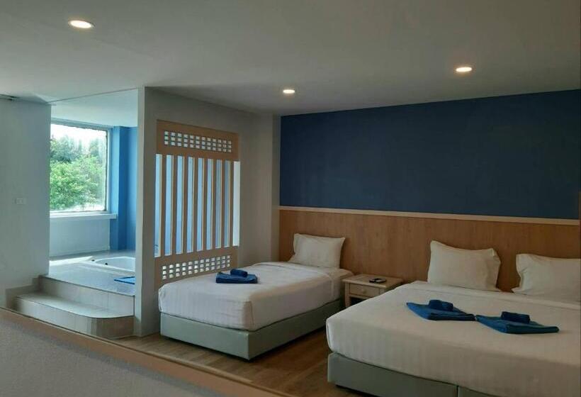 חדר משפחתי דלוקס, Karon Living Room   Sha Plus