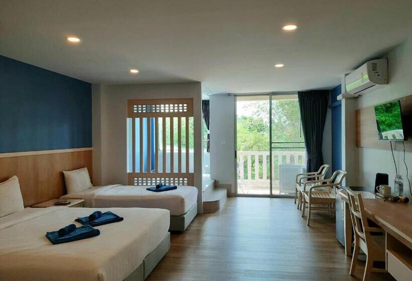 디럭스 패밀리 룸, Karon Living Room   Sha Plus