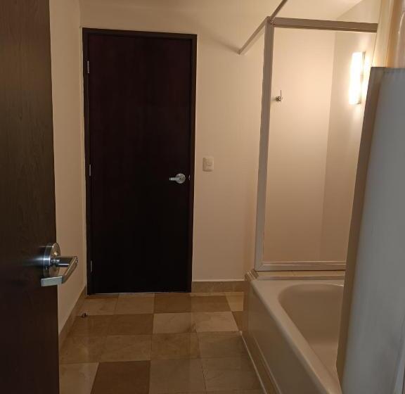 جناح مطل على المدينة, La Quinta By Wyndham Puebla Palmas Angelopolis