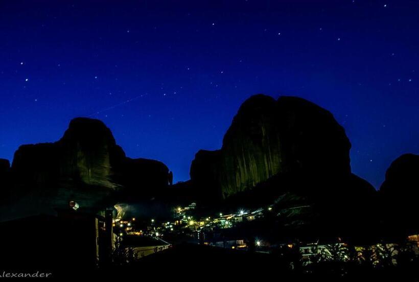 סוויטה משפחתית, Meteoritis