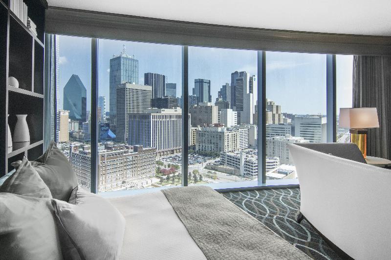 プレミアムルーム, Omni Dallas