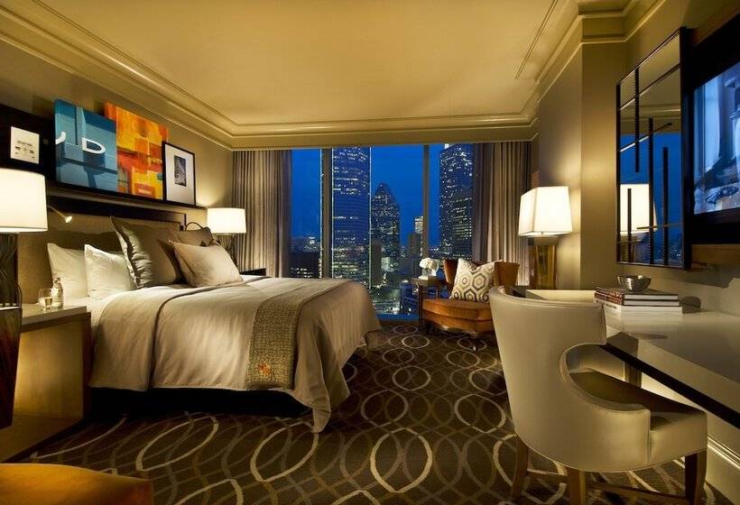 デラックスルーム, Omni Dallas