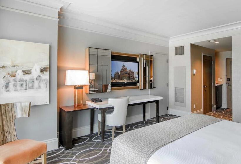 デラックスルーム, Omni Dallas