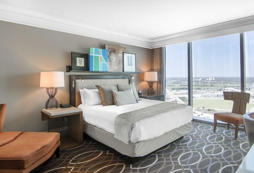 חדר דלוקס מותאם לאנשים עם מוגבלויות, Omni Dallas