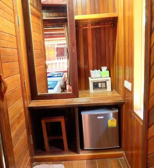スタンダードバンガロー, Phi Phi Sand Sea View Resort