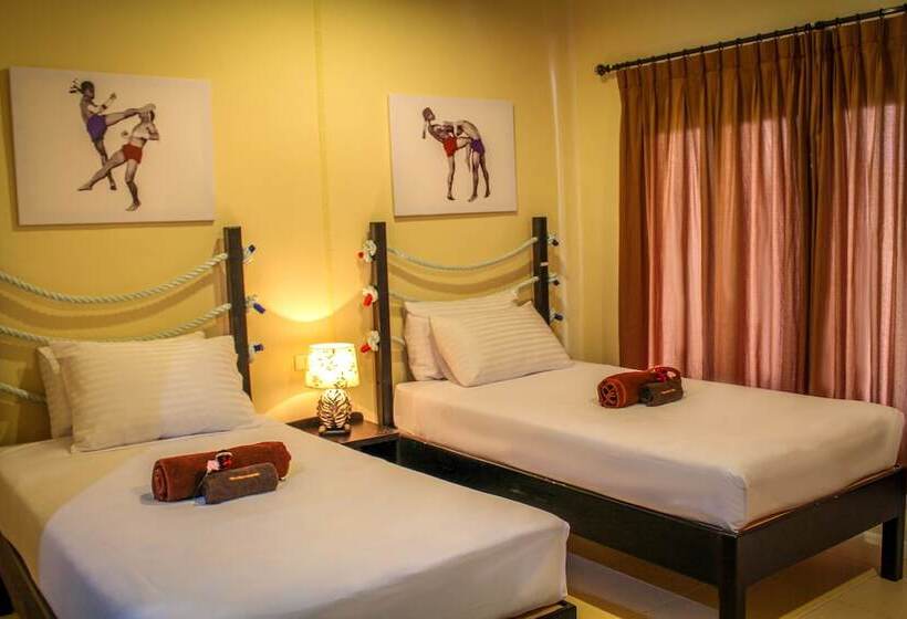 스탠다드 룸, Phuket Muay Thai House