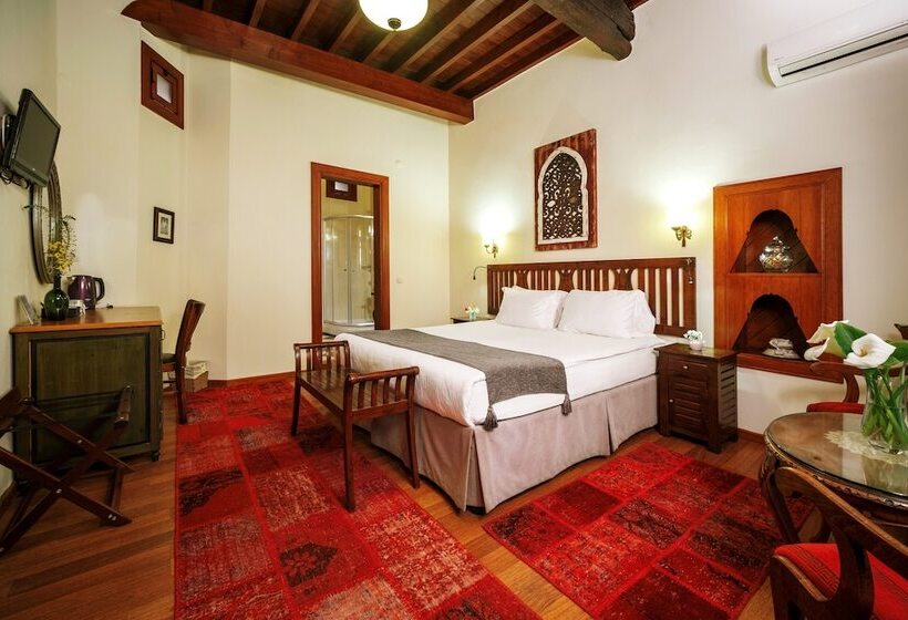 غرفة سوبيريور مطلّة علي البحر, Villa Turka