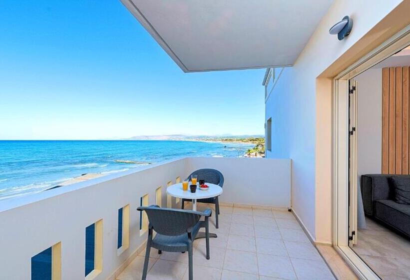 带海景的复工套房, Sunlight Beach