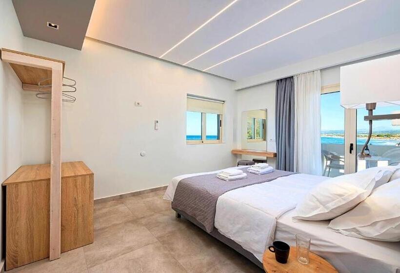 带海景的复工套房, Sunlight Beach