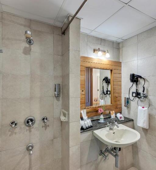 اتاق سوپریور, Club Mahindra Danish Villa  Ooty