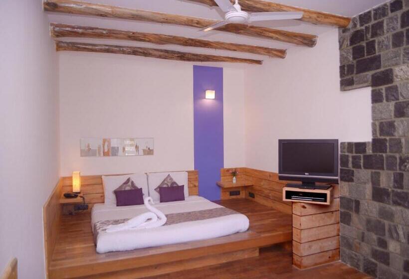 اتاق سوپریور, Club Mahindra Danish Villa  Ooty