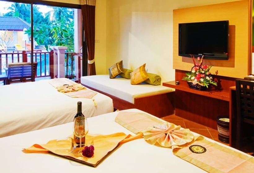 Номер Deluxe Вид на Бассейн, Fanari Khaolak Resort Courtyard Sha Extra Plus