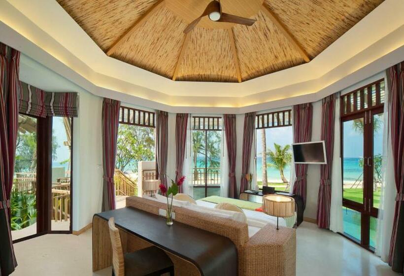 וילה עם חדר שינה אחד ובריכת שחיה, Ajinta Resort