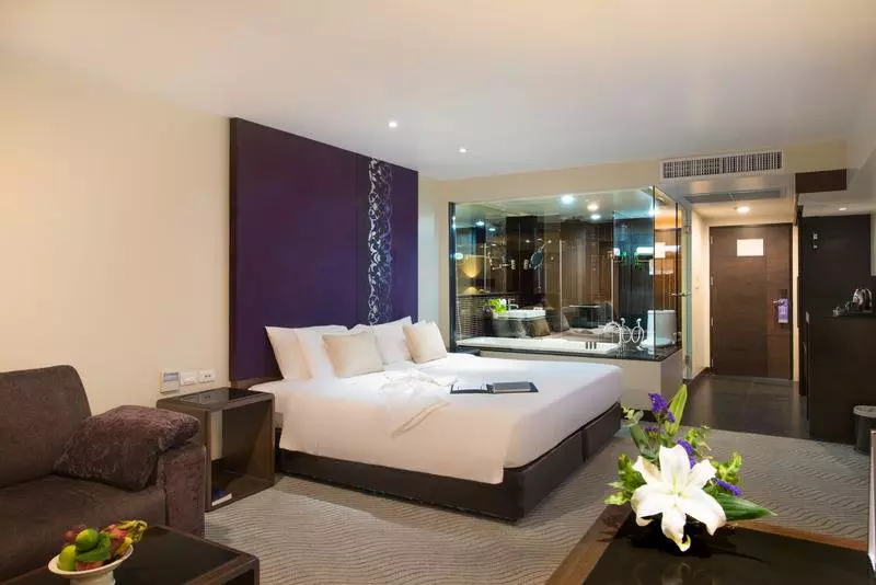 اتاق لوکس, Furama Silom
