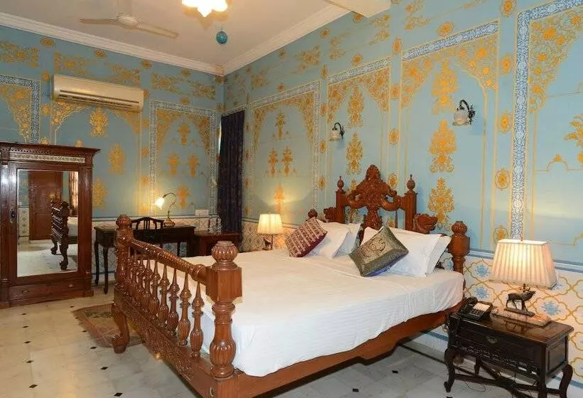 スイート, Harasar Haveli