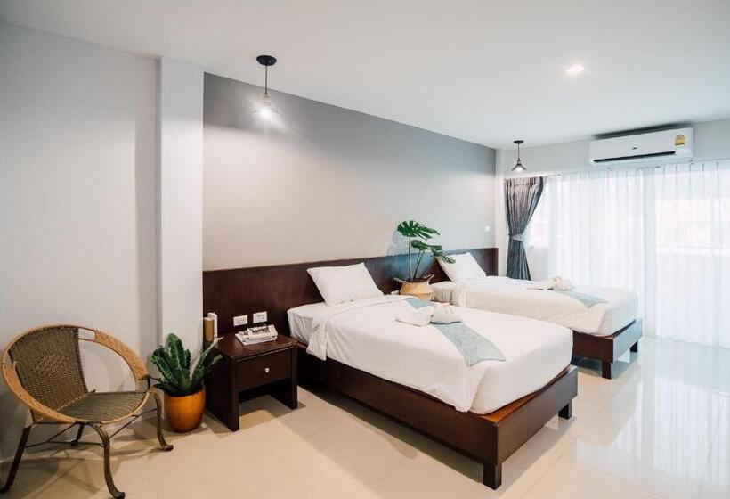 디럭스 룸, Harvest House