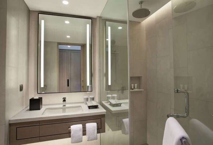 Стандартный Номер Кровать Кинг, Mason Pine Hotel Bandung