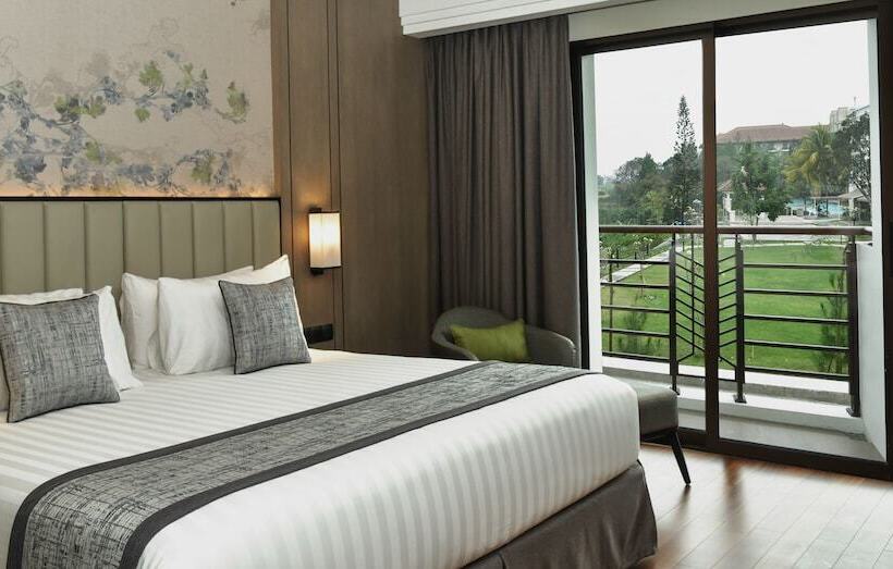 스위트, Mason Pine Hotel Bandung