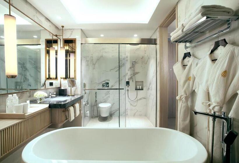 Premium room with terrace, Mason Pine Hotel Bandung