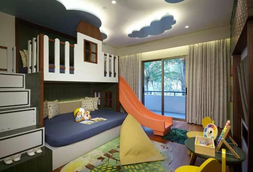 سوییت خانوادگی, Mason Pine Hotel Bandung