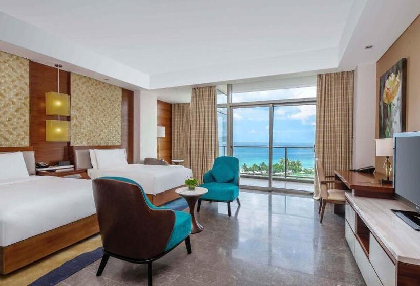 豪华海景房带阳台, Mgm Grand Sanya