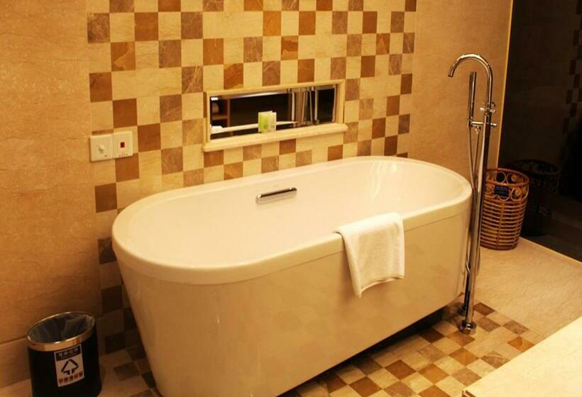 Номер Deluxe, Panyu