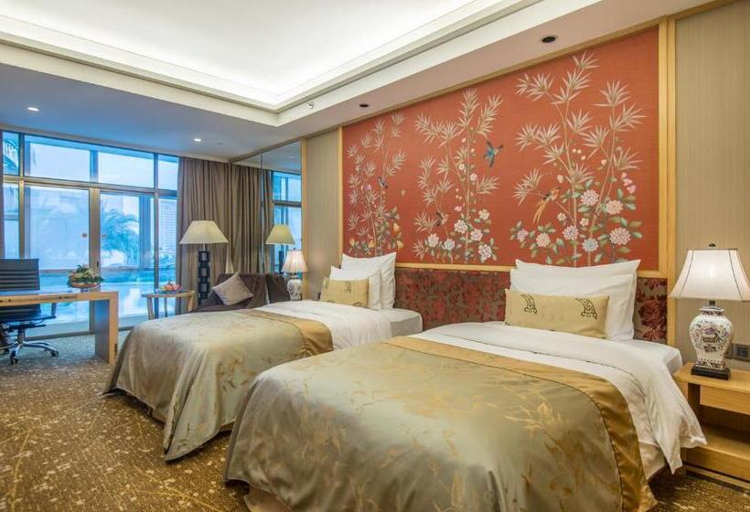 Номер Deluxe, Panyu