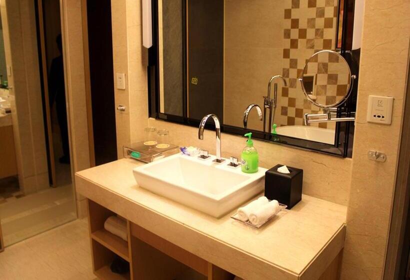 Президентский Люкс, Panyu