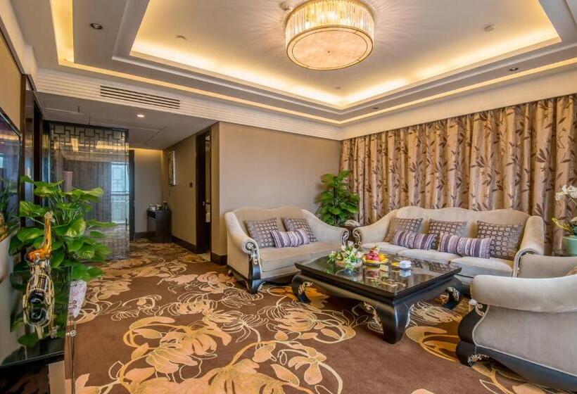 Президентский Люкс, Panyu