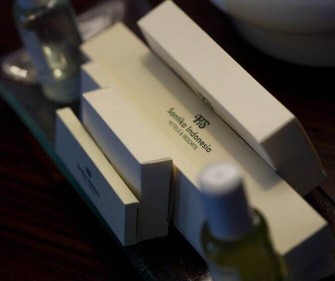 חדר סופריור עם מיטת קינג, Santika Kuta