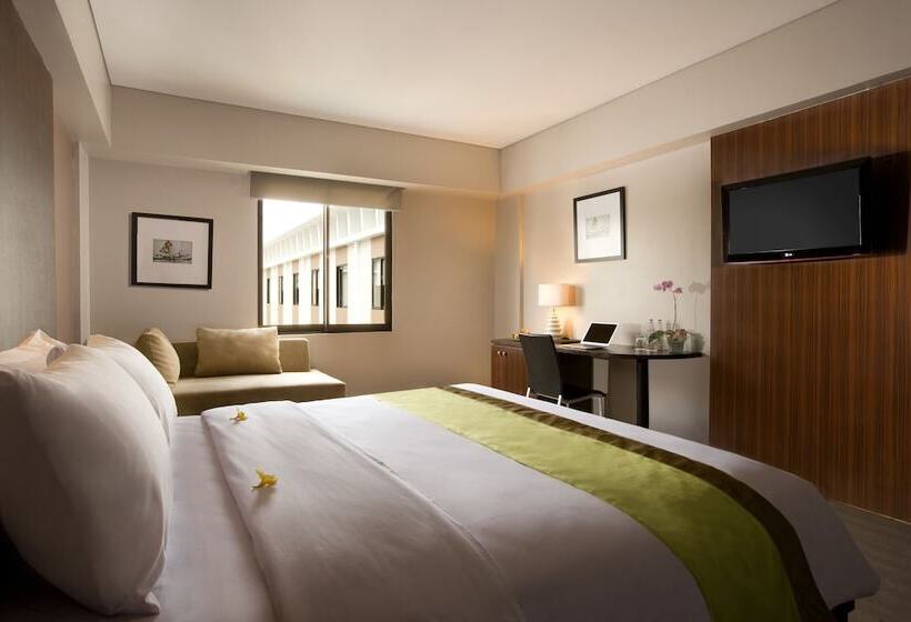 סוויטה אקזקיוטיב, Santika Kuta