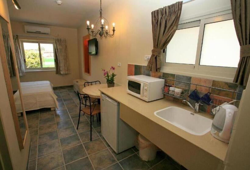 Classic-huone Pohjakerros, Shaar Hagolan Kibbutz Country Lodging
