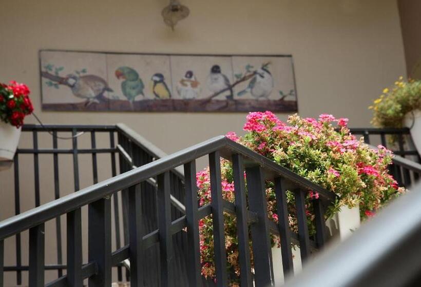 Perhehuone, Shaar Hagolan Kibbutz Country Lodging