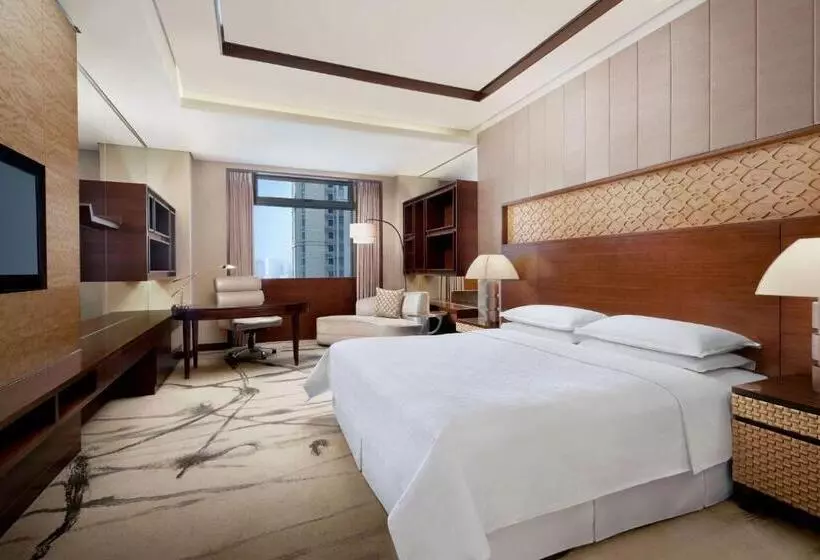 キングサイズベッド、シティビューデラックスルーム, Sheraton Xi An North City